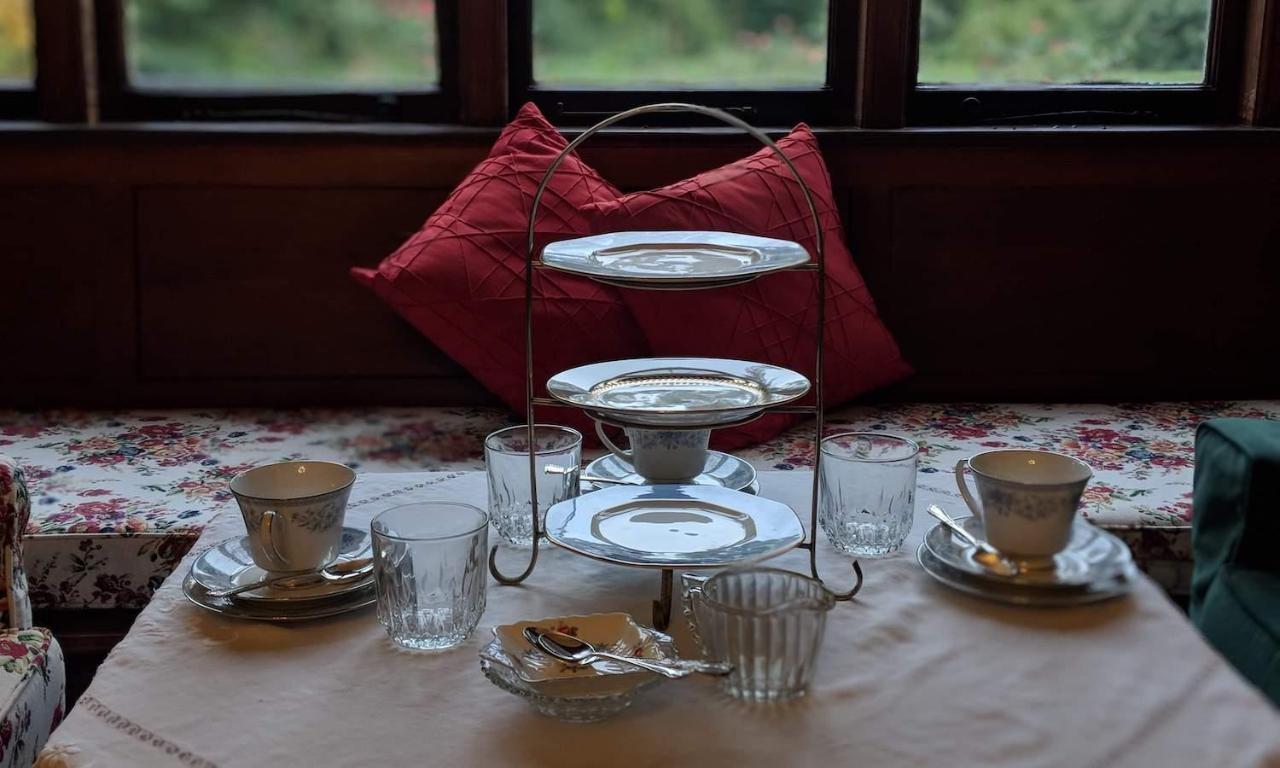 Hemsworth Estate Guest House Elgin ภายนอก รูปภาพ